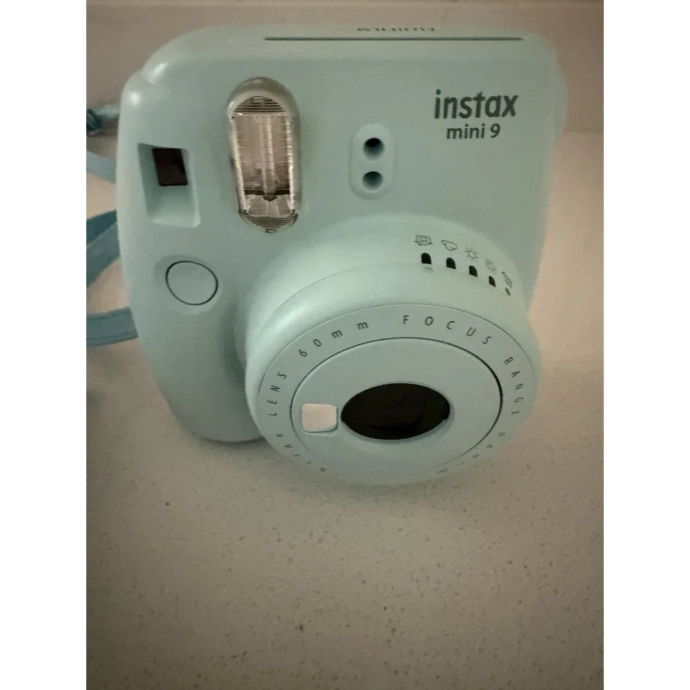 Fujifilm Instax Mini 9 Instant Film Camera With Carrying Case